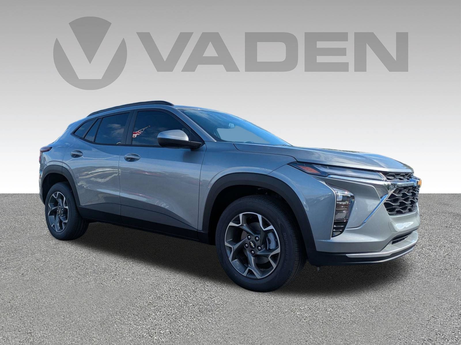 New 2026 Chevrolet Trax LT FWD image 3