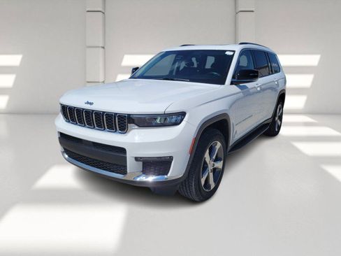Used 2021 Jeep Grand Cherokee L Limited image 1