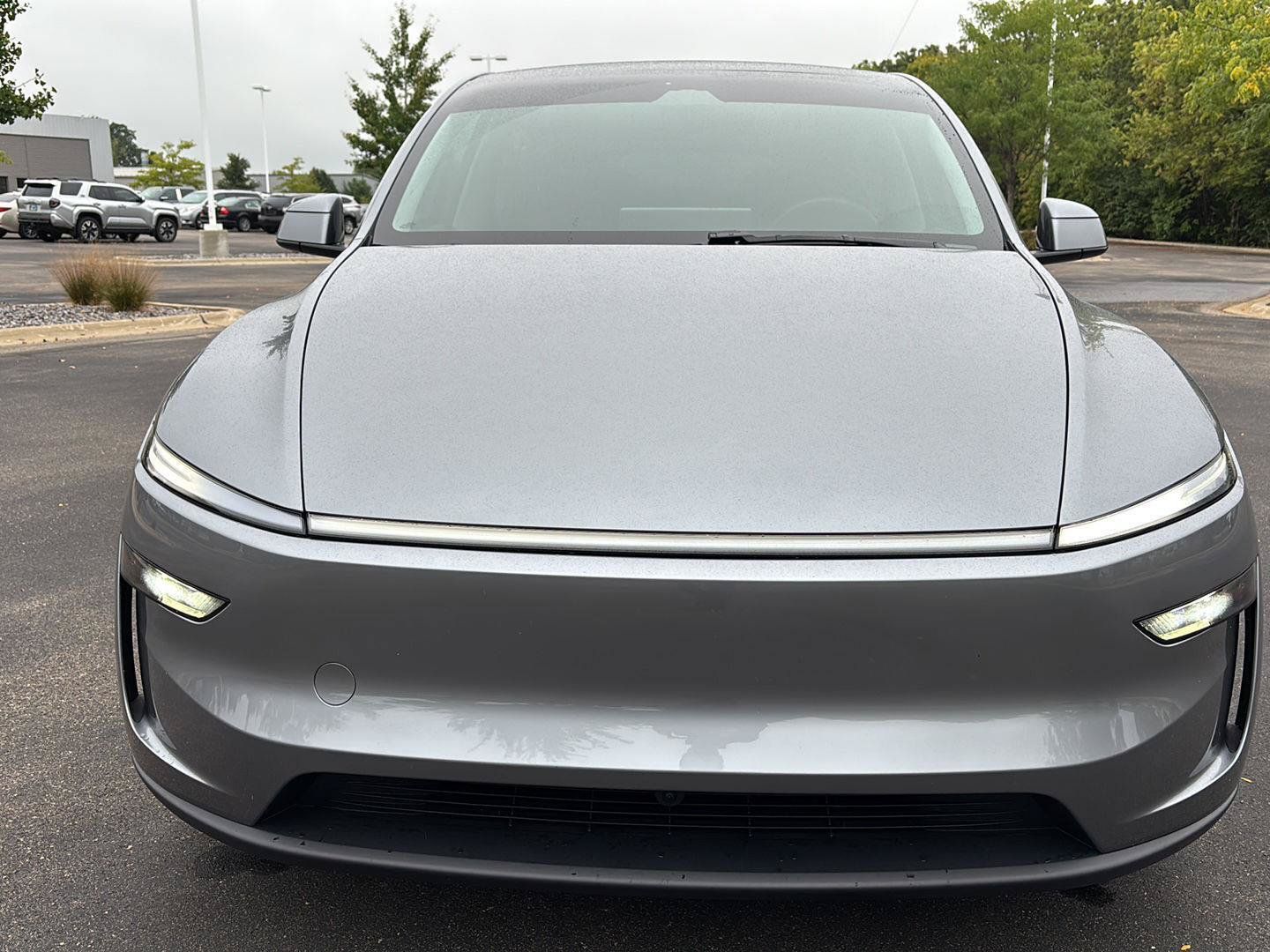 Used 2026 Tesla Model Y AWD image 6