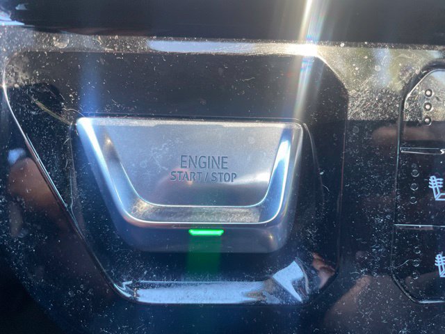 Used 2024 GMC Sierra 1500 AT4 w/ Technology Package AWD/4WD image 14