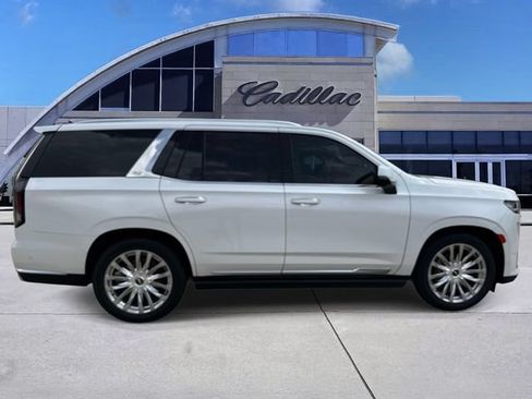 Used 2021 Cadillac Escalade Premium Luxury w/ Driver Assist Tech Package RWD image 4