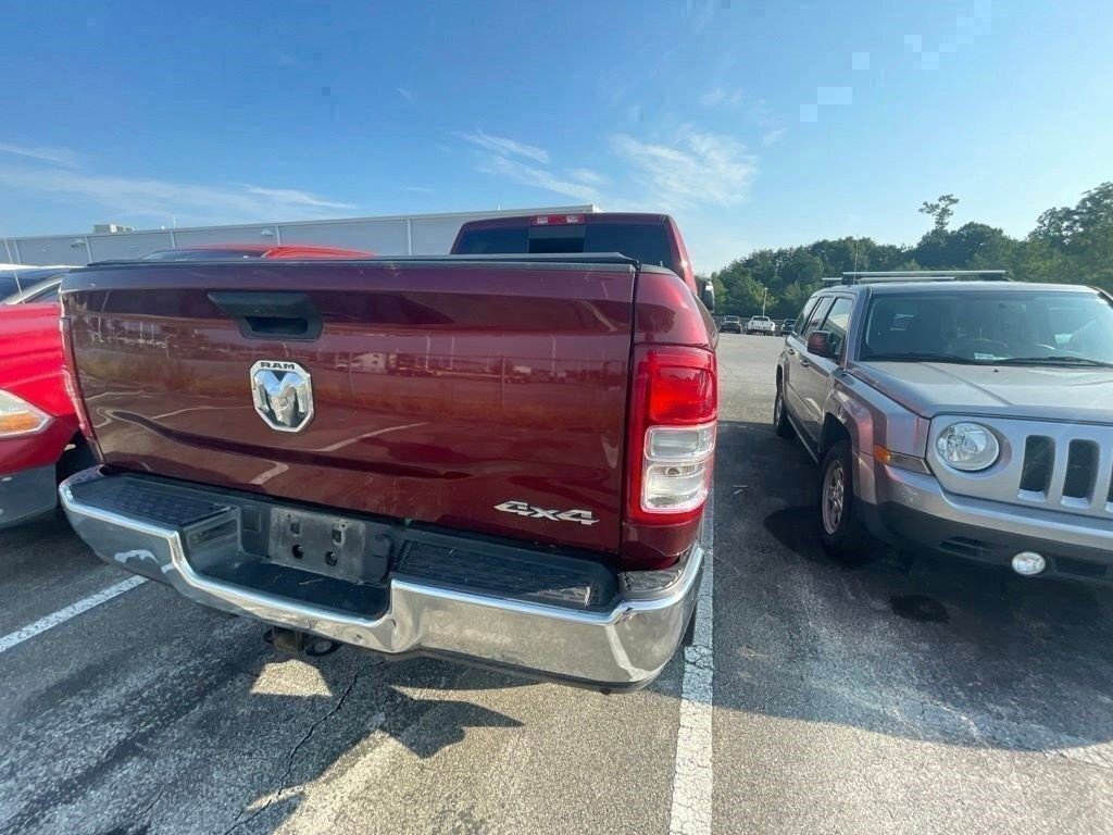 Used 2024 RAM 2500 Tradesman w/ Chrome Appearance Group AWD/4WD image 15