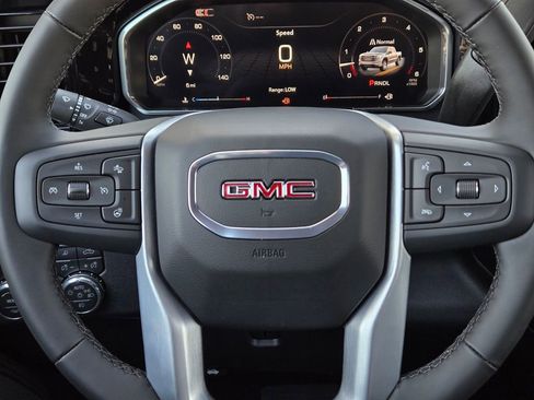 Used 2026 GMC Sierra 1500 SLT image 16