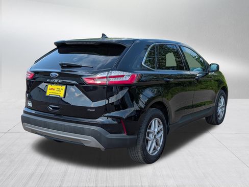Used 2024 Ford Edge SEL AWD/4WD image 7