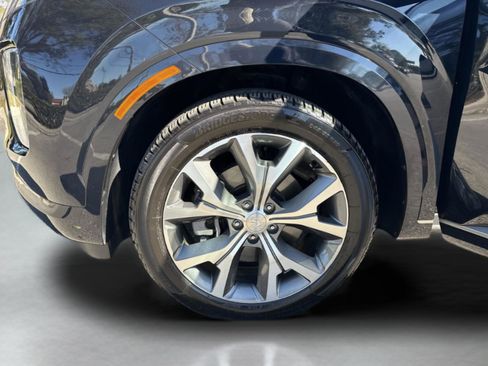 Used 2022 Hyundai Palisade Limited image 16
