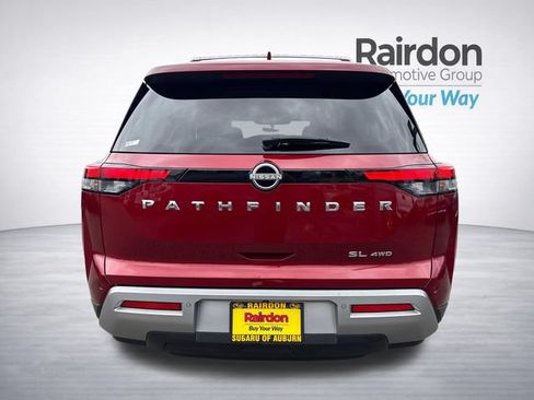 Used 2023 Nissan Pathfinder SL AWD/4WD image 6