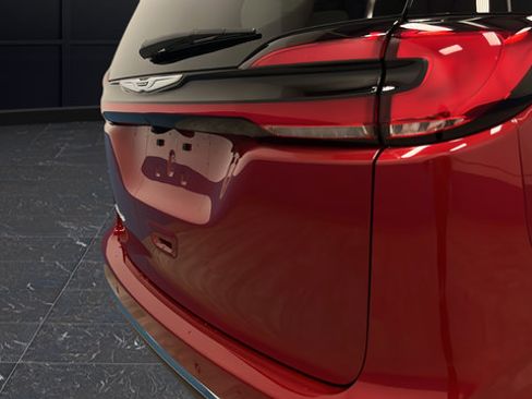 New 2026 Chrysler Pacifica Select FWD image 36