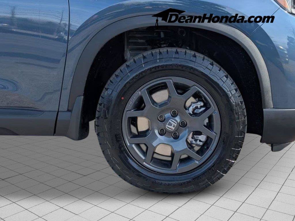 New 2026 Honda Pilot TrailSport image 9