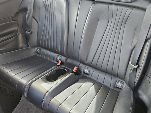 Used 2019 Mercedes-Benz E 450 4MATIC Cabriolet image 32