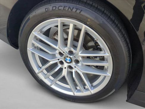 Used 2025 BMW 530i xDrive image 24