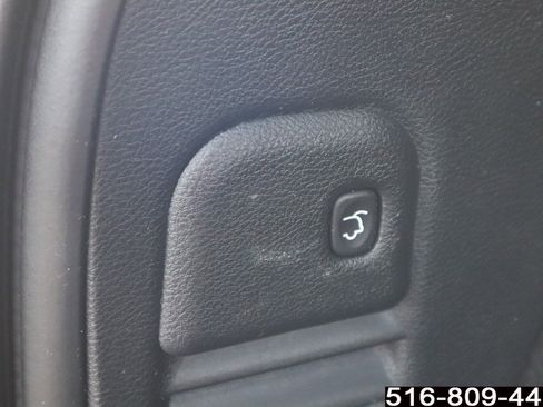 Used 2019 Jeep Grand Cherokee Altitude image 30