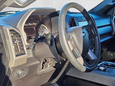 Used 2020 Ford Expedition XLT w/ Equipment Group 201A image 7