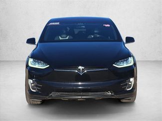 Used 2018 Tesla Model X 75D video 2
