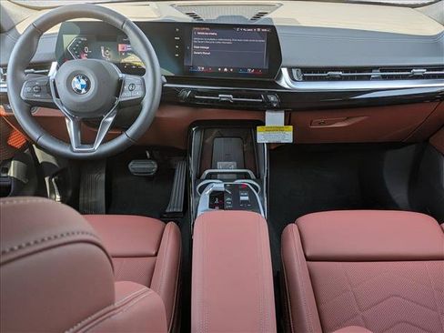 New 2027 BMW X2 xDrive28i AWD/4WD image 16