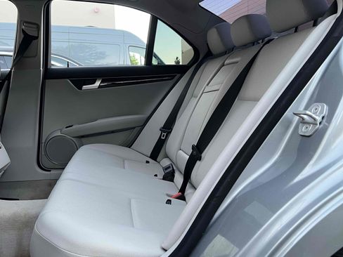 Used 2013 Mercedes-Benz C 250 Sedan w/ Premium 1 Pkg image 31