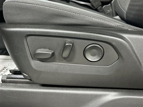 Used 2022 GMC Sierra 1500 Pro w/ Convenience Package image 10