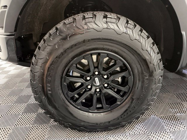 Used 2024 Ford F150 Raptor AWD/4WD image 46