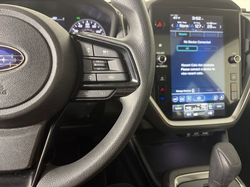 Used 2024 Subaru Crosstrek 2.0i Premium image 17