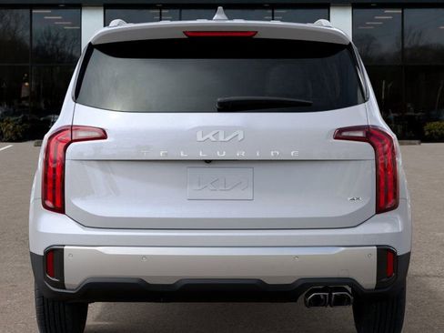 New 2025 Kia Telluride S image 13