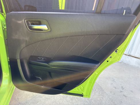 Used 2023 Dodge Charger SXT w/ Blacktop Package image 15