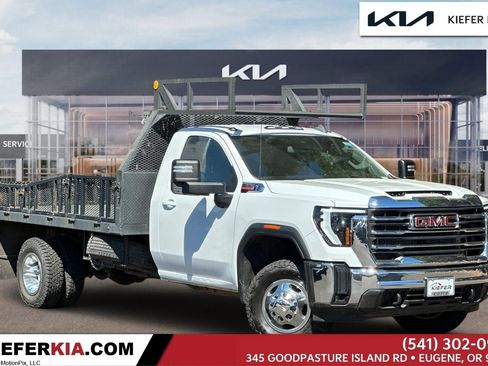 Used 2024 GMC Sierra 3500 SLE w/ SLE Convenience Package AWD/4WD image 1
