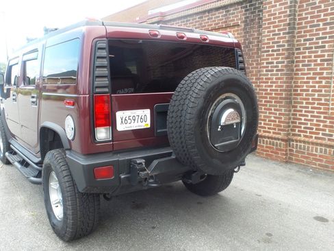 Used 2007 HUMMER H2 image 8