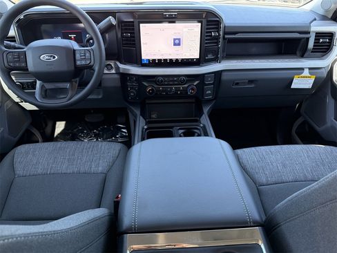 New 2026 Ford F250 XLT w/ XLT Premium Package image 31