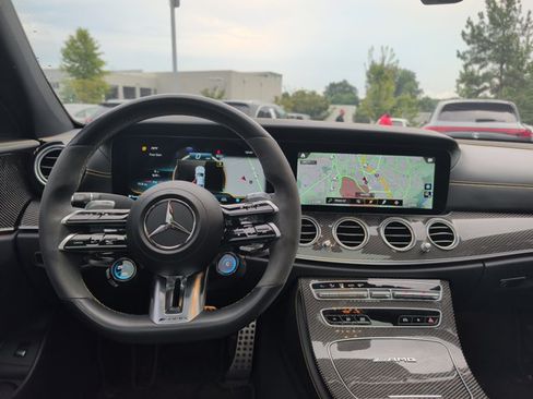 Used 2021 Mercedes-Benz E 63 AMG S image 20