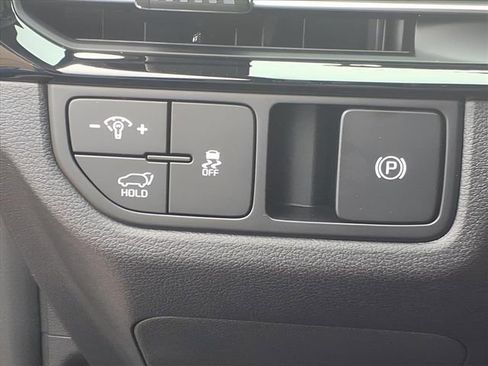 New 2026 Kia Sportage SX FWD image 12