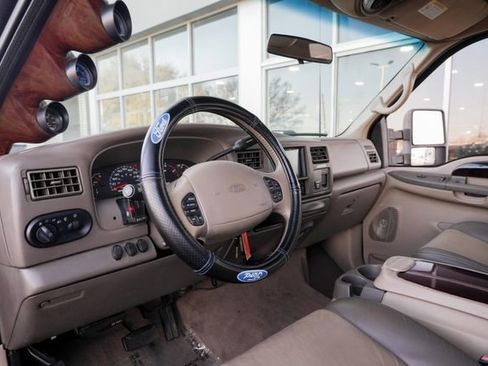 Used 2002 Ford Excursion Limited image 26