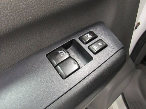 Used 2021 Nissan NV 2500 SV RWD image 39