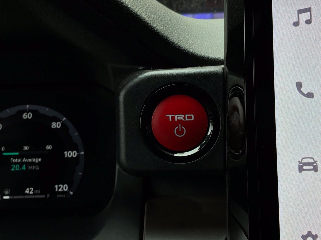 Used 2024 Toyota Tacoma TRD Off-Road w/ TRD Off Road Premium Package AWD/4WD image 39