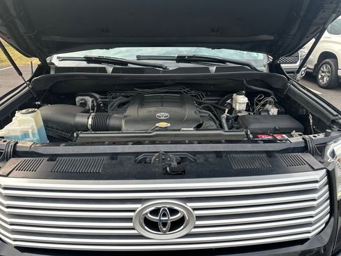 Used 2014 Toyota Tundra Platinum image 10