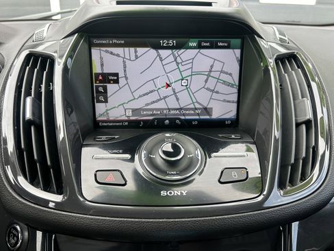 Used 2015 Ford Escape Titanium image 12