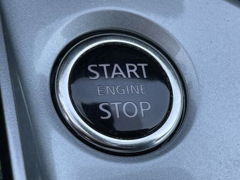Used 2024 Nissan Altima 2.5 SR FWD image 22