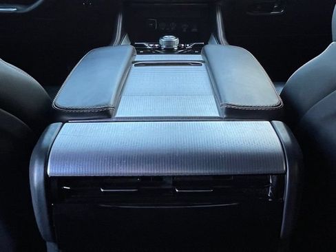 Certified 2022 Jeep Grand Wagoneer Series III w/ Rear Seat Video Group 1 AWD/4WD image 28