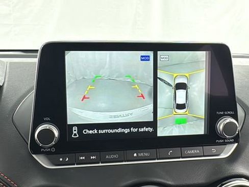 New 2025 Nissan Sentra SR w/ SR Premium Package image 23