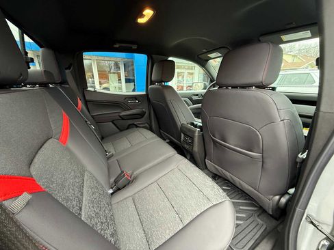 Used 2026 Chevrolet Colorado Z71 image 34