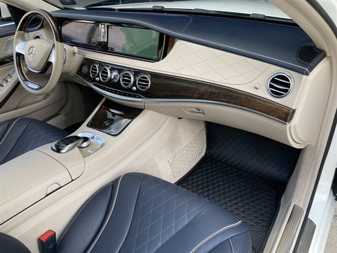 Used 2015 Mercedes-Benz S 550 Sedan image 24