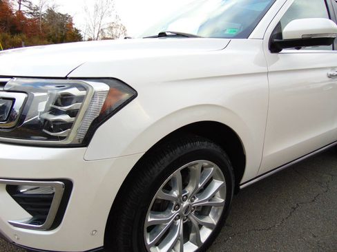 Used 2018 Ford Expedition Limited w/ Equipment Group 302A image 31