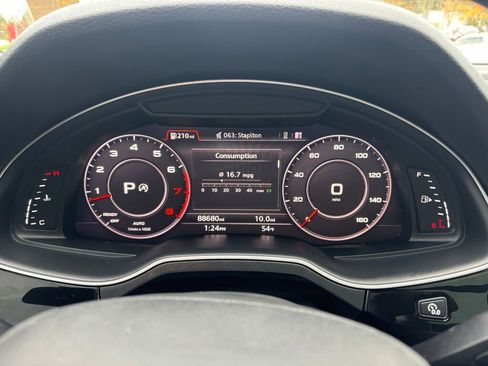 Used 2019 Audi Q7 3.0T Premium Plus w/ Premium Plus Package image 23