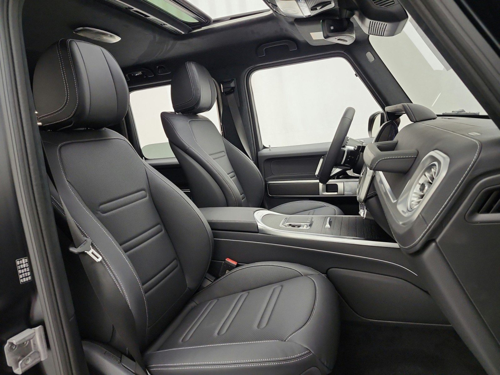 New 2027 Mercedes-Benz G 580 e image 15