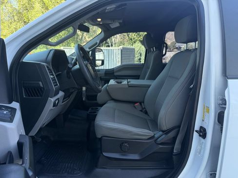 Used 2019 Ford F350 XL w/ STX Appearance Package AWD/4WD image 19