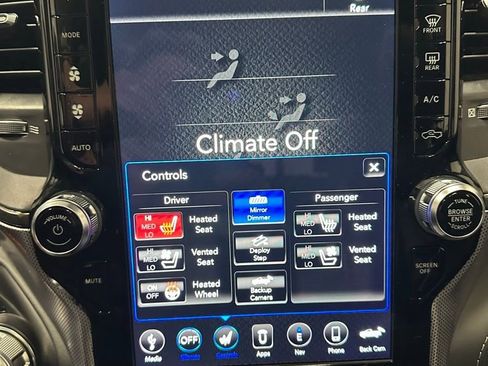 Used 2020 RAM 1500 Limited image 28