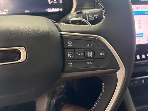 New 2026 Jeep Grand Cherokee L Limited AWD/4WD image 35