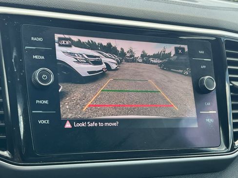 Used 2021 Volkswagen Atlas SEL Premium AWD/4WD image 24