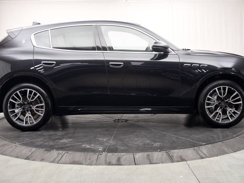 New 2025 Maserati Grecale GT AWD/4WD image 2
