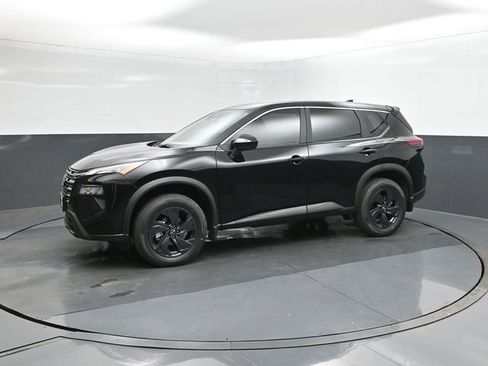 New 2026 Nissan Rogue SV image 22