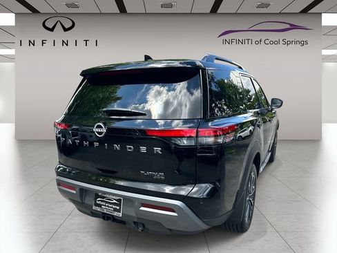 Used 2026 Nissan Pathfinder Platinum AWD/4WD image 7