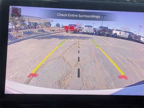 Used 2023 Jeep Grand Cherokee Limited w/ Black Appearance Package image 26